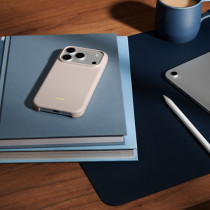 Чохол Beats iPhone 17 Pro Case with MagSafe and Camera Control Lime Stone (MGKE4)