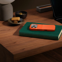 Чехол Beats iPhone 17 Pro Rugged Case with MagSafe and Camera Control Sierra Orange (MGJQ4)
